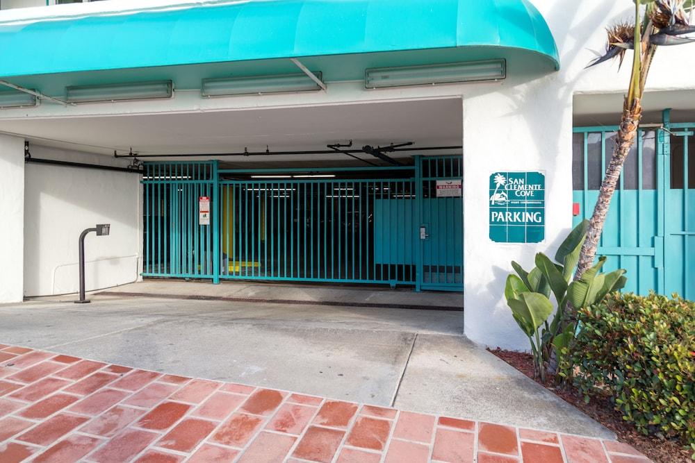 San Clemente Cove Resort Exteriör bild